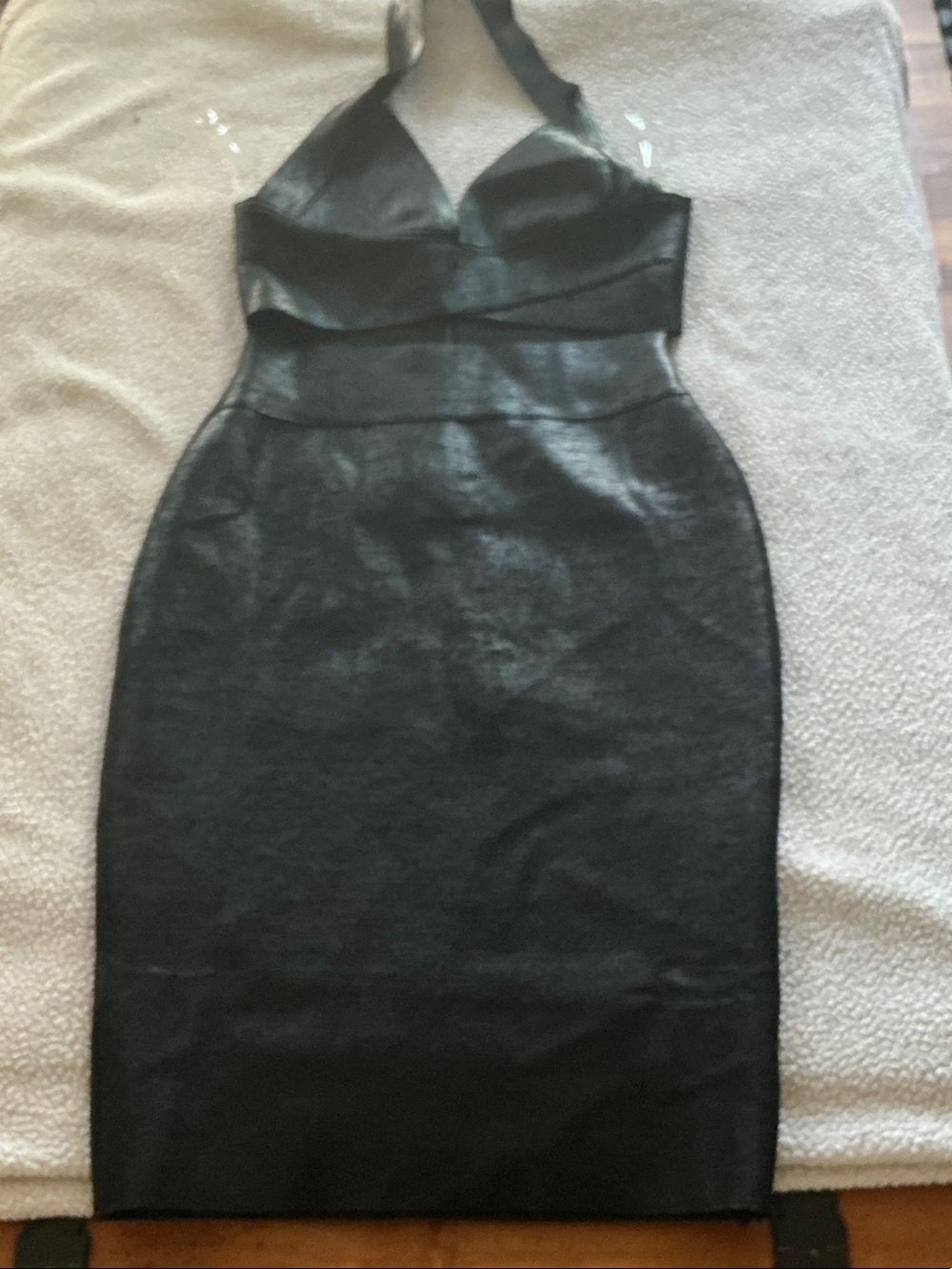 One-Shoulder Black Sheath Dress